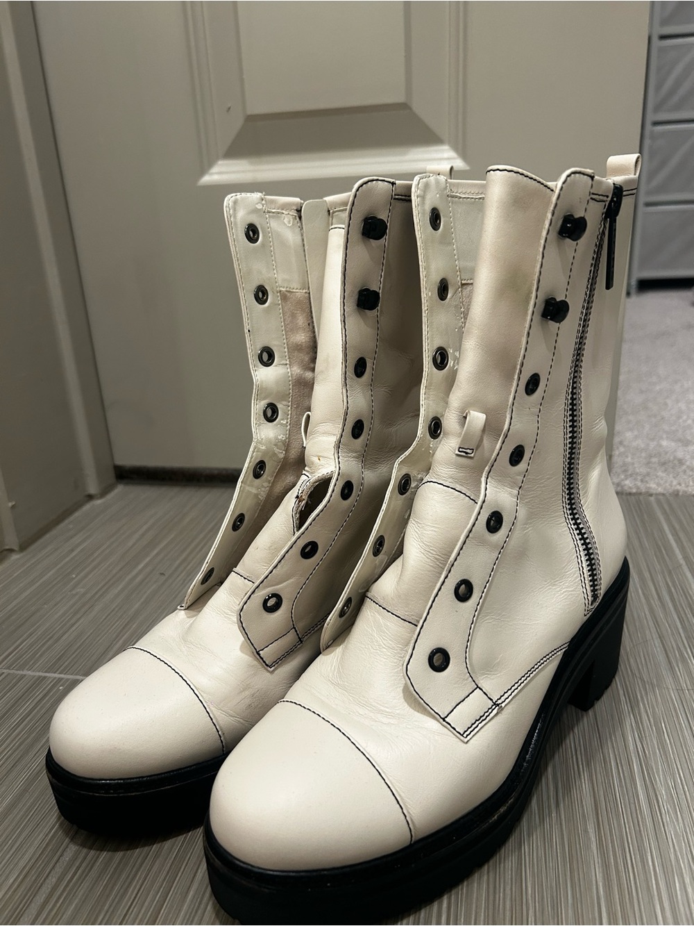Michael Kors Combat Boots with Side Zip without laces